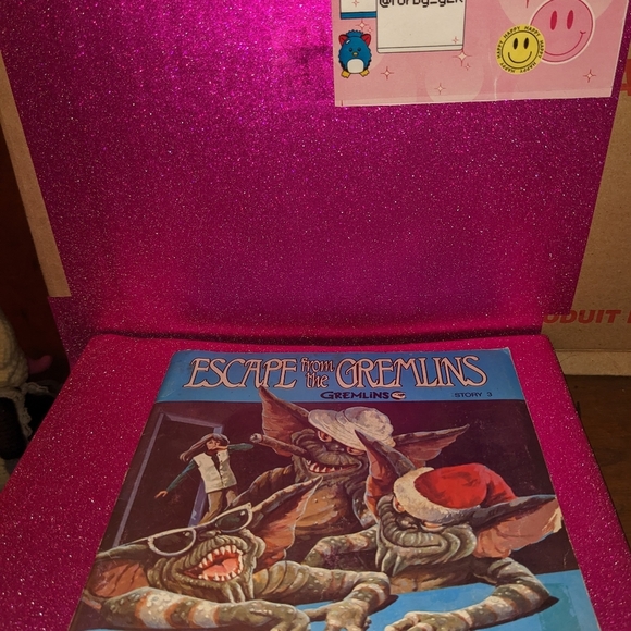 1984 Gremlins Story Books 1-3 and 5 with Record, No Scratches on record - Picture 10 of 16